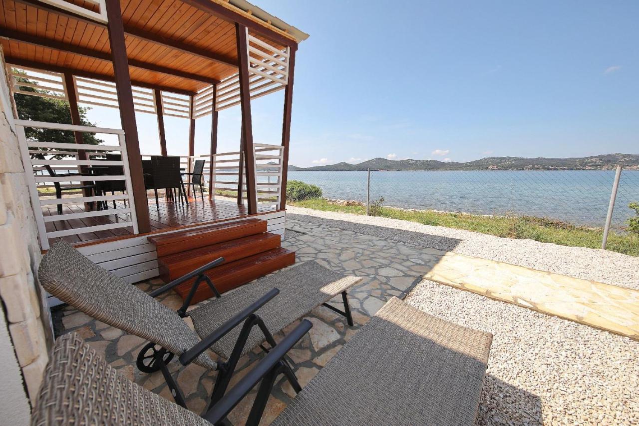 Mobile Home Plumeria 1 Biograd Na Moru Exterior photo